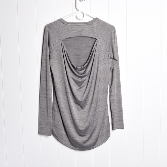 Jockey Women’s work out athletic long sleeve tee with thumb holes, size S - Picture 2 of 7